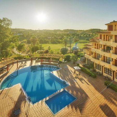 Ilunion Golf Badajoz Hotel Exterior photo